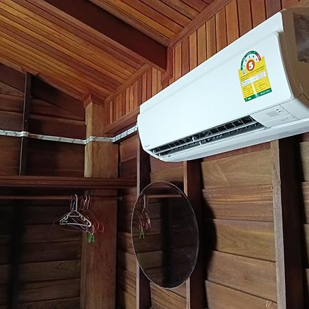 Tonmai Suite II Ko Por Екстер'єр фото